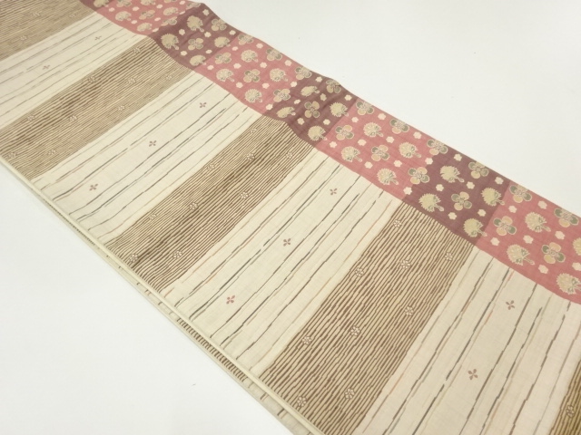 横段に花模様織出し袋帯